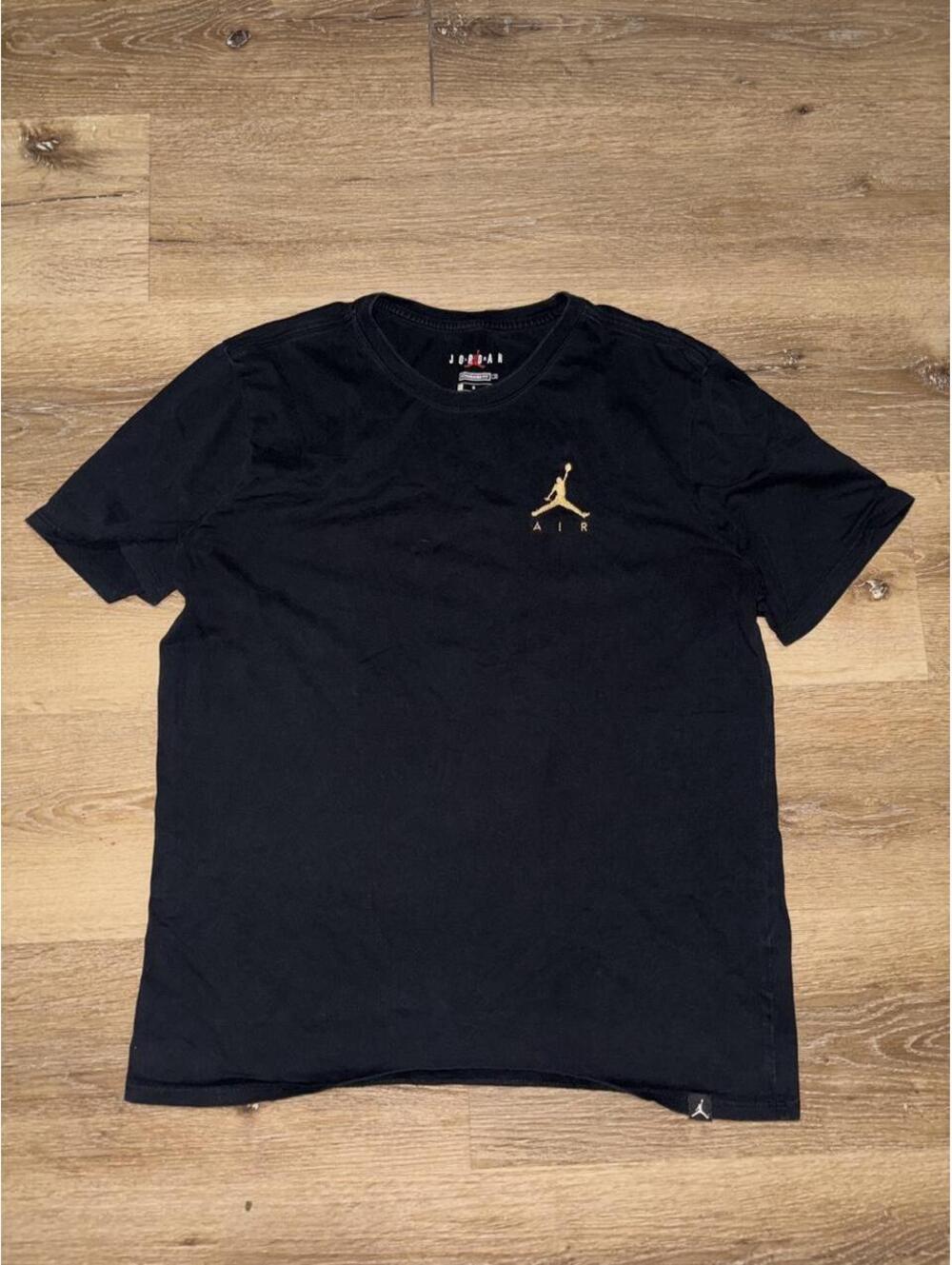 Men’s Jordan Jumpman Gold Logo T-Shirt – Black – Size Large